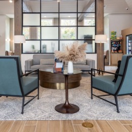 The Mason Sugarloaf a resident lounge with ample seating